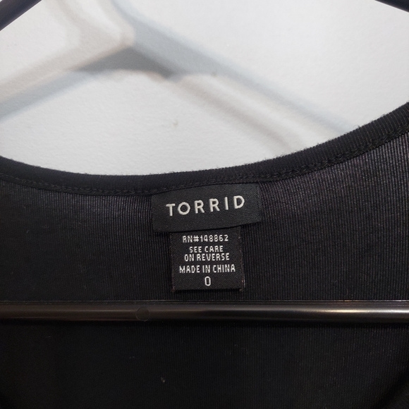 Torrid Women’s Super Soft Crew Neck O-Ring Babydoll Tunic Top Size 0 - Picture 5 of 7